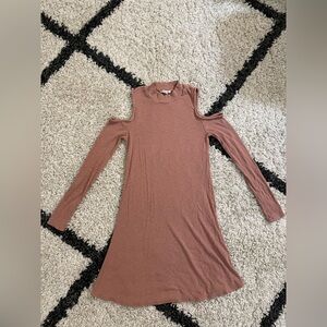 Charlotte Russe Cold Shoulder Ribbed Mock‎ Neck Dress in Pinky Brown - M